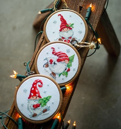 Gnomi di Natale - Set di 3 da Vervaco - Natale - Kit Punto Croce Kit - Casa  Cenina