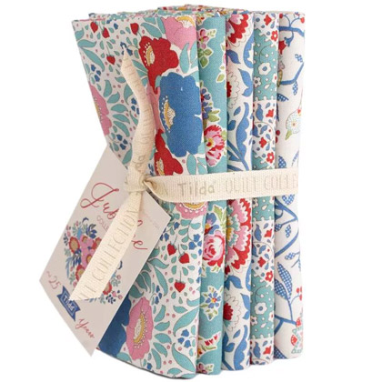 Tilda Jubilee Fat Quarter Bundle in Teal/White